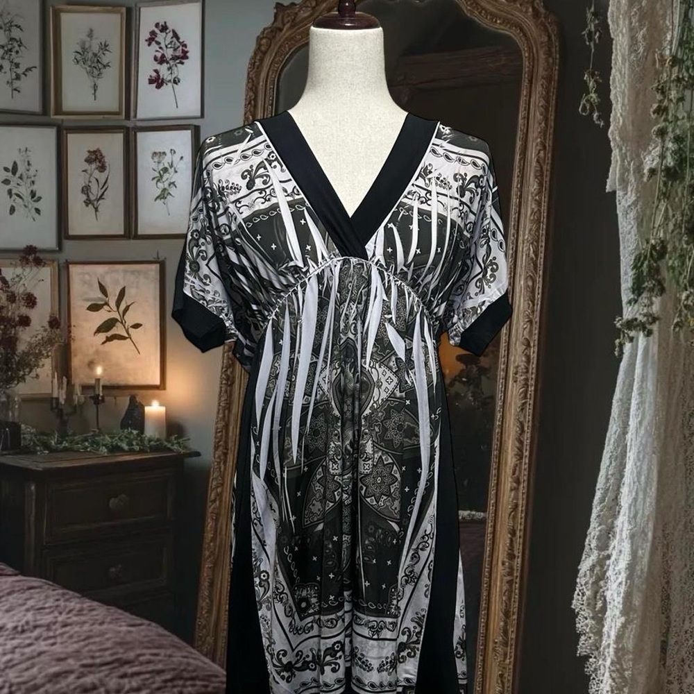 Y2K flowy dress